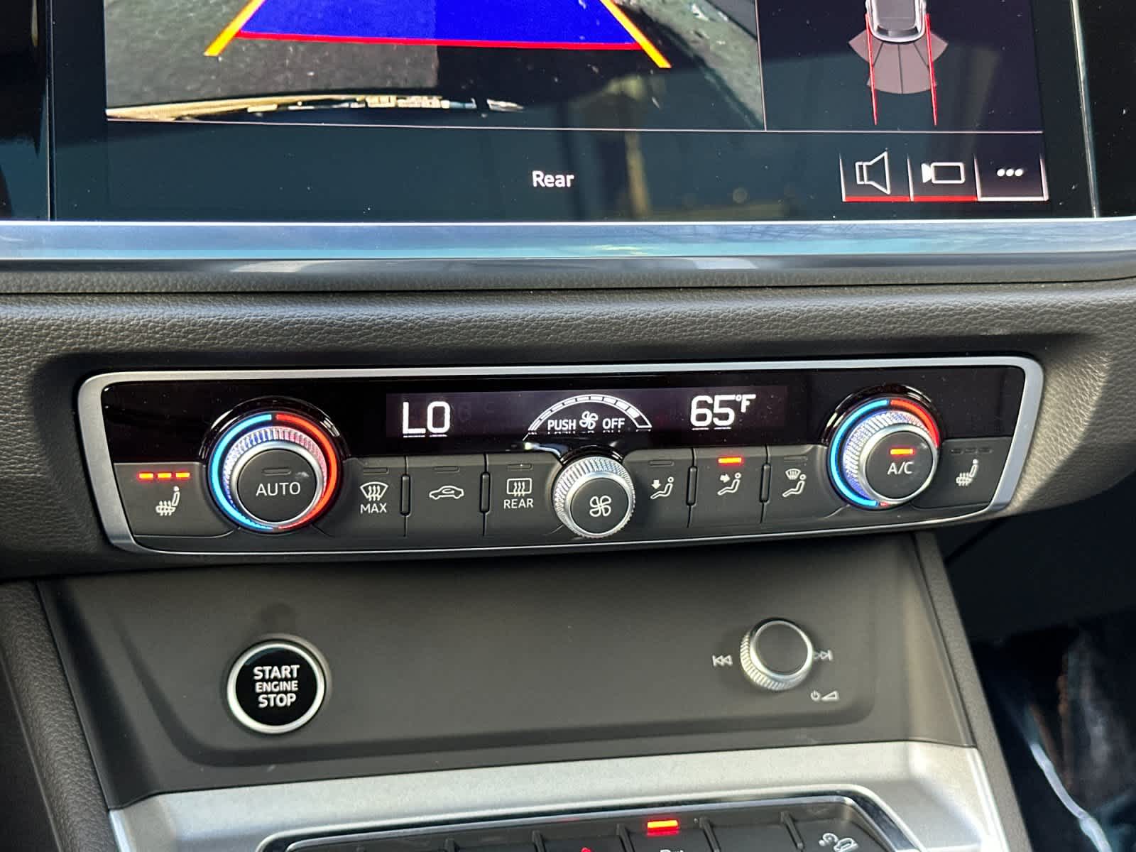 Thumbnail: 2025 Audi Q3 - 20