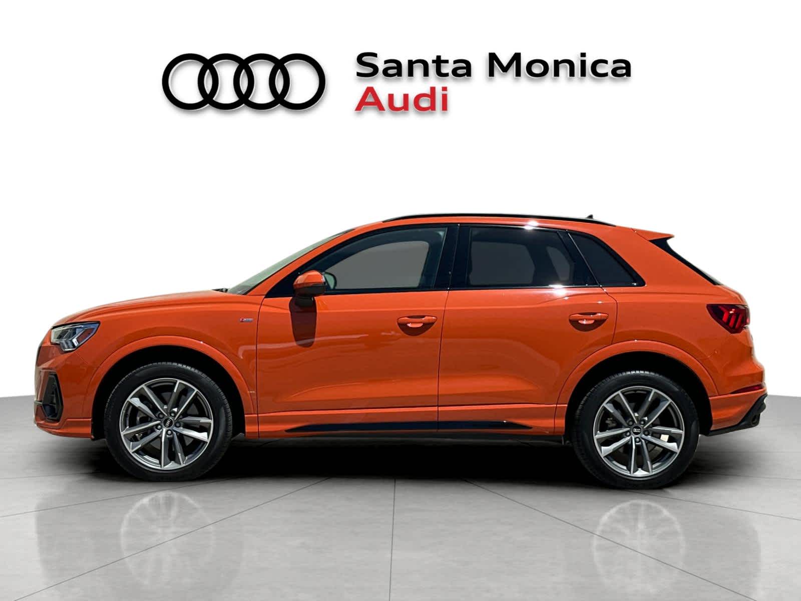 Thumbnail: 2023 Audi Q3 - 4