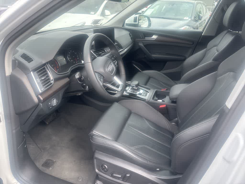 Thumbnail: 2024 Audi Q5 - 6