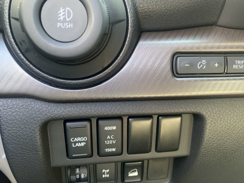 Thumbnail: 2023 Nissan Titan - 19