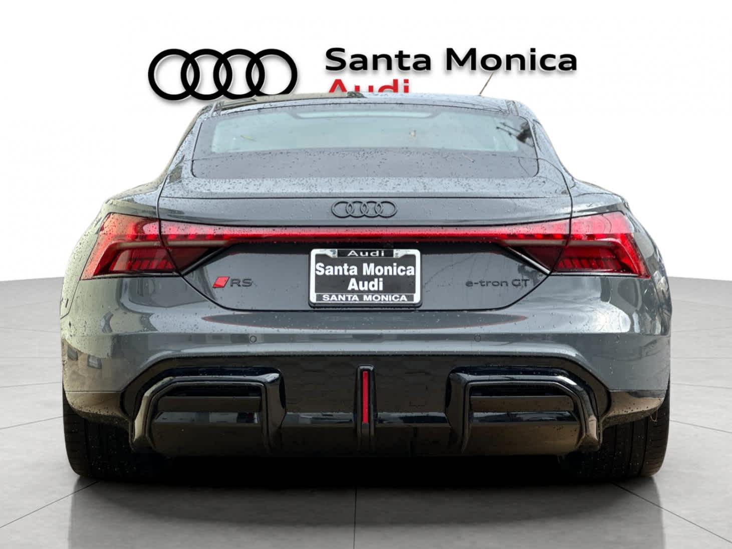 Thumbnail: 2026 Audi RS e-tron GT - 7