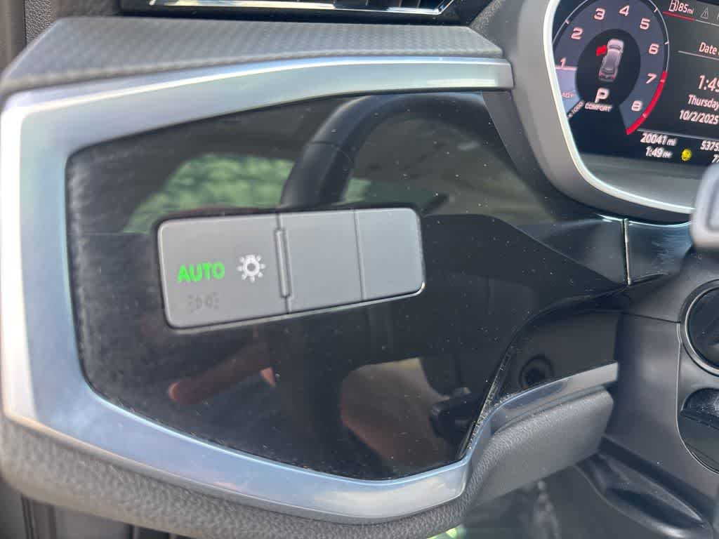 Thumbnail: 2022 Audi Q3 - 25