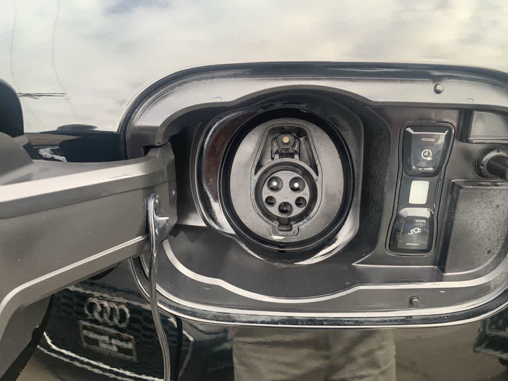 Thumbnail: 2022 Audi Q5 - 37