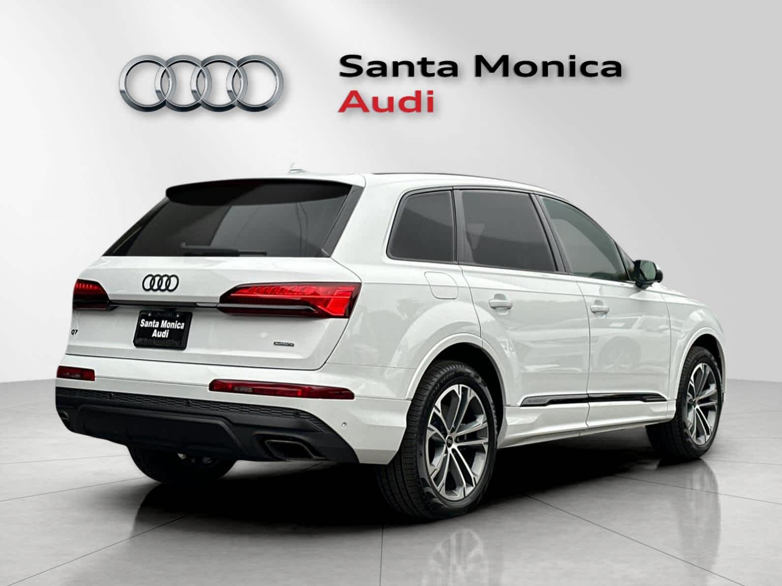 Thumbnail: 2026 Audi Q7 - 2