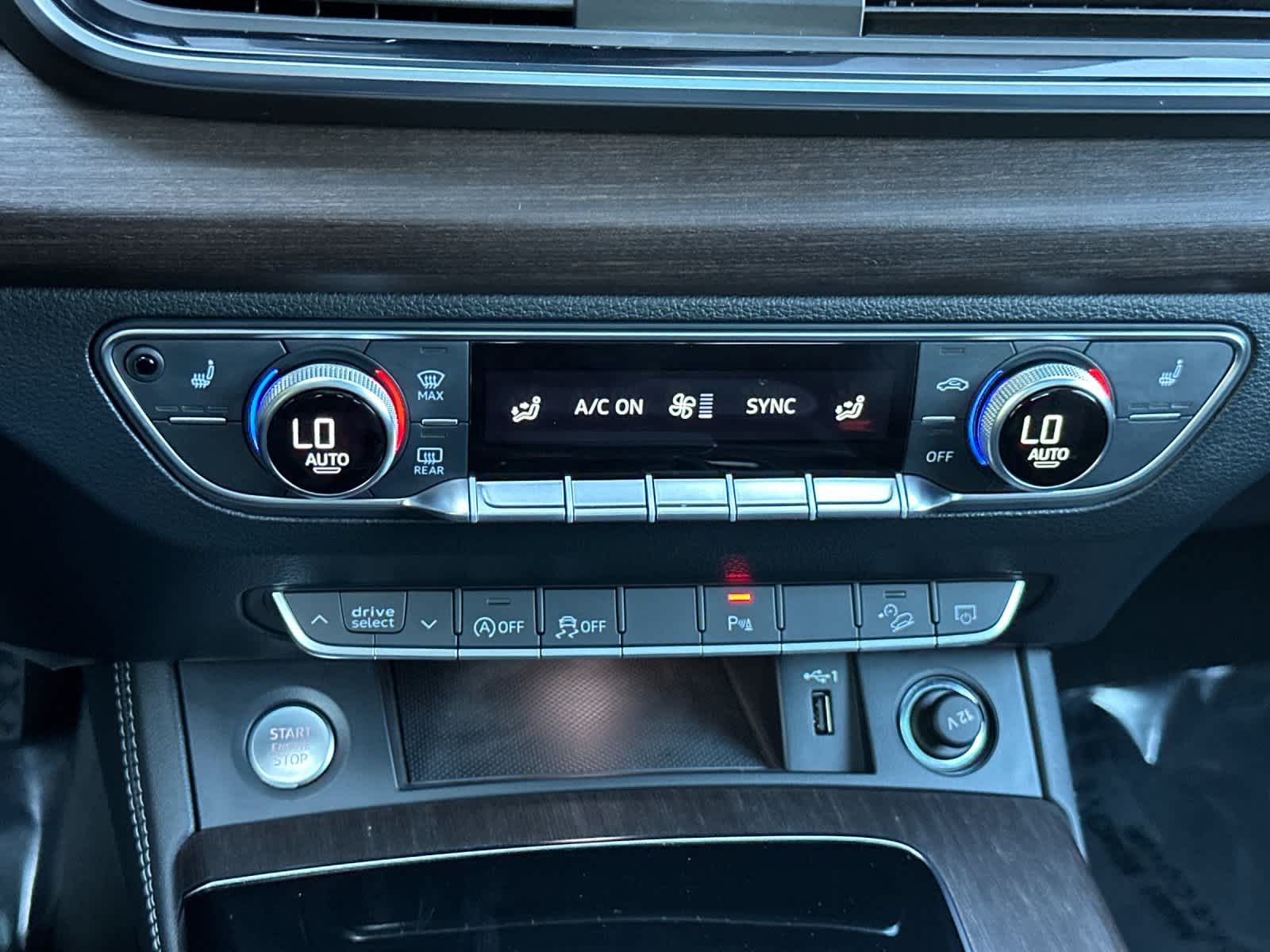 Thumbnail: 2023 Audi Q5 - 20