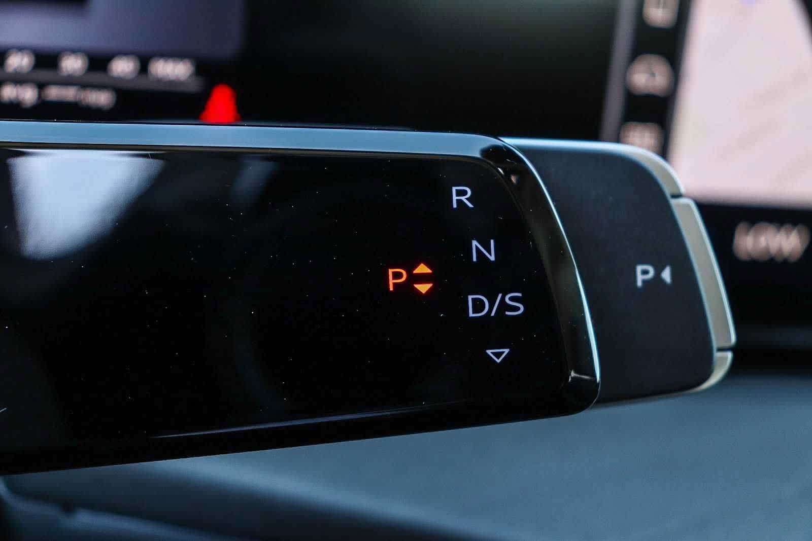 Thumbnail: 2026 Audi Q3 - 24