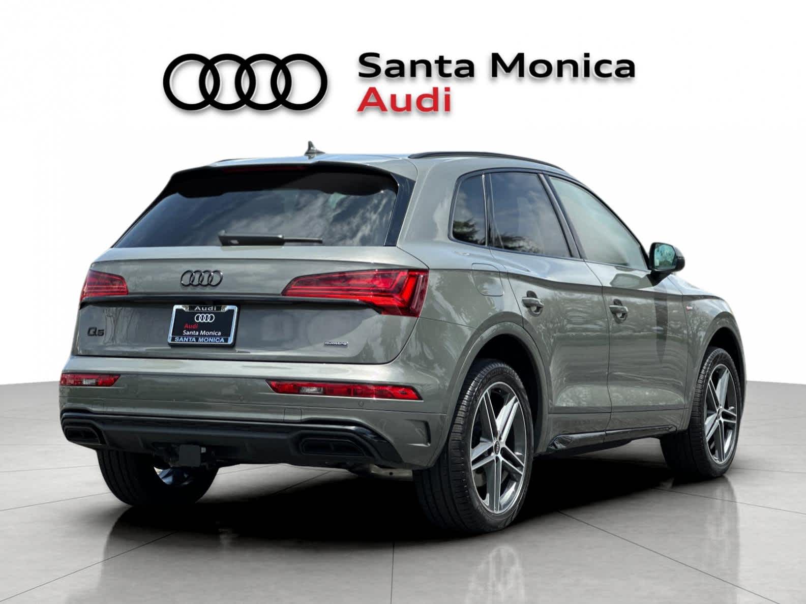 Thumbnail: 2023 Audi Q5 - 2