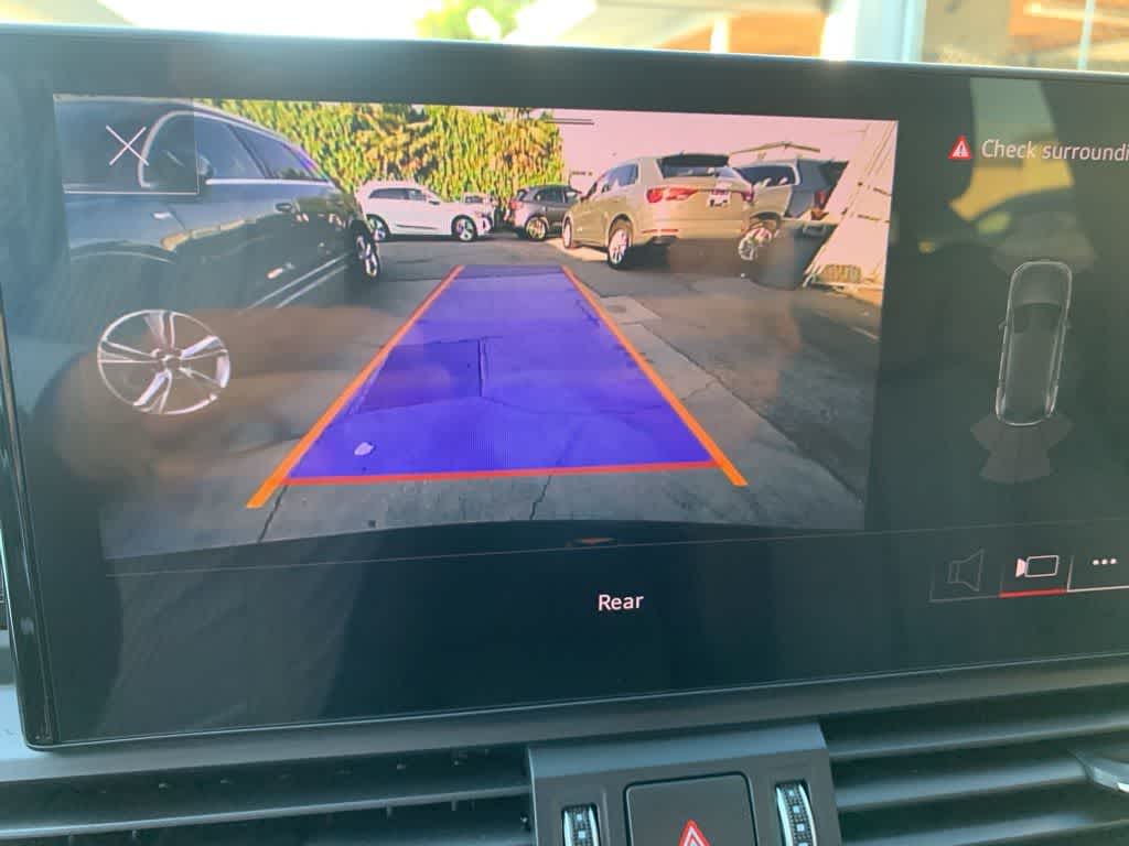 Thumbnail: 2024 Audi Q5 - 13