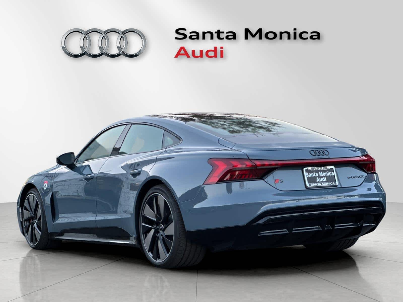 Thumbnail: 2026 Audi e-tron GT - 6