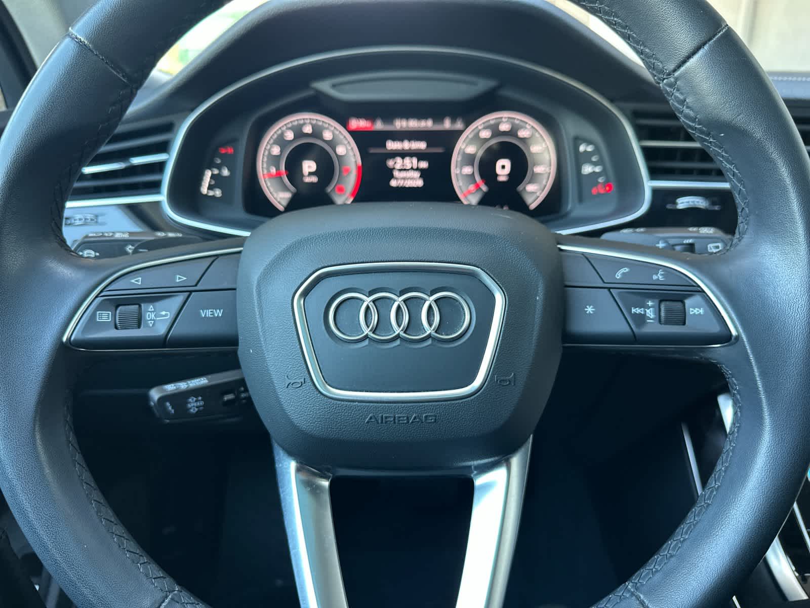 Thumbnail: 2023 Audi Q7 - 25