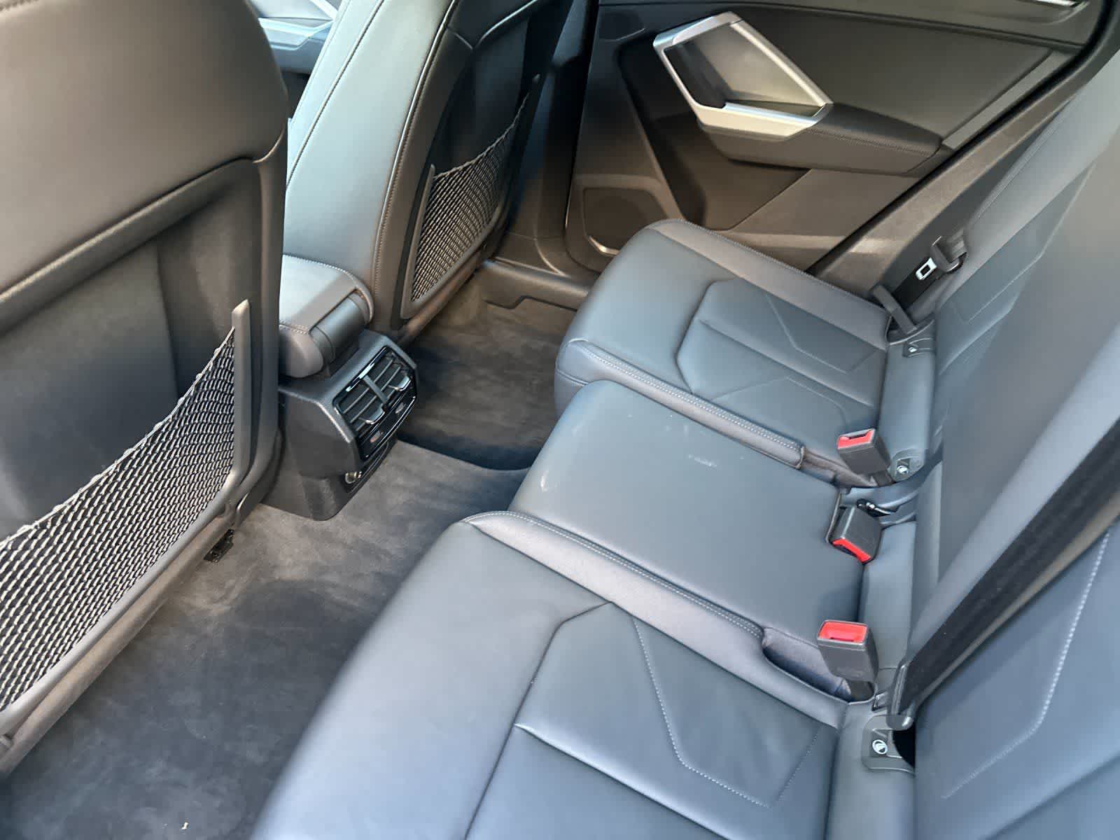 Thumbnail: 2022 Audi Q3 - 4