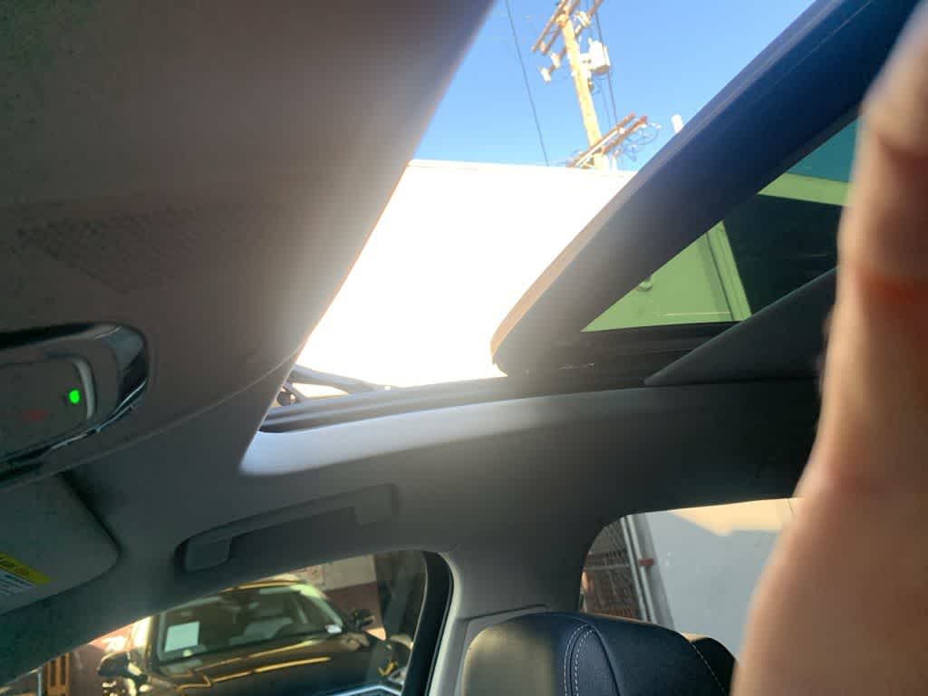 Thumbnail: 2024 Audi Q8 e-tron - 27