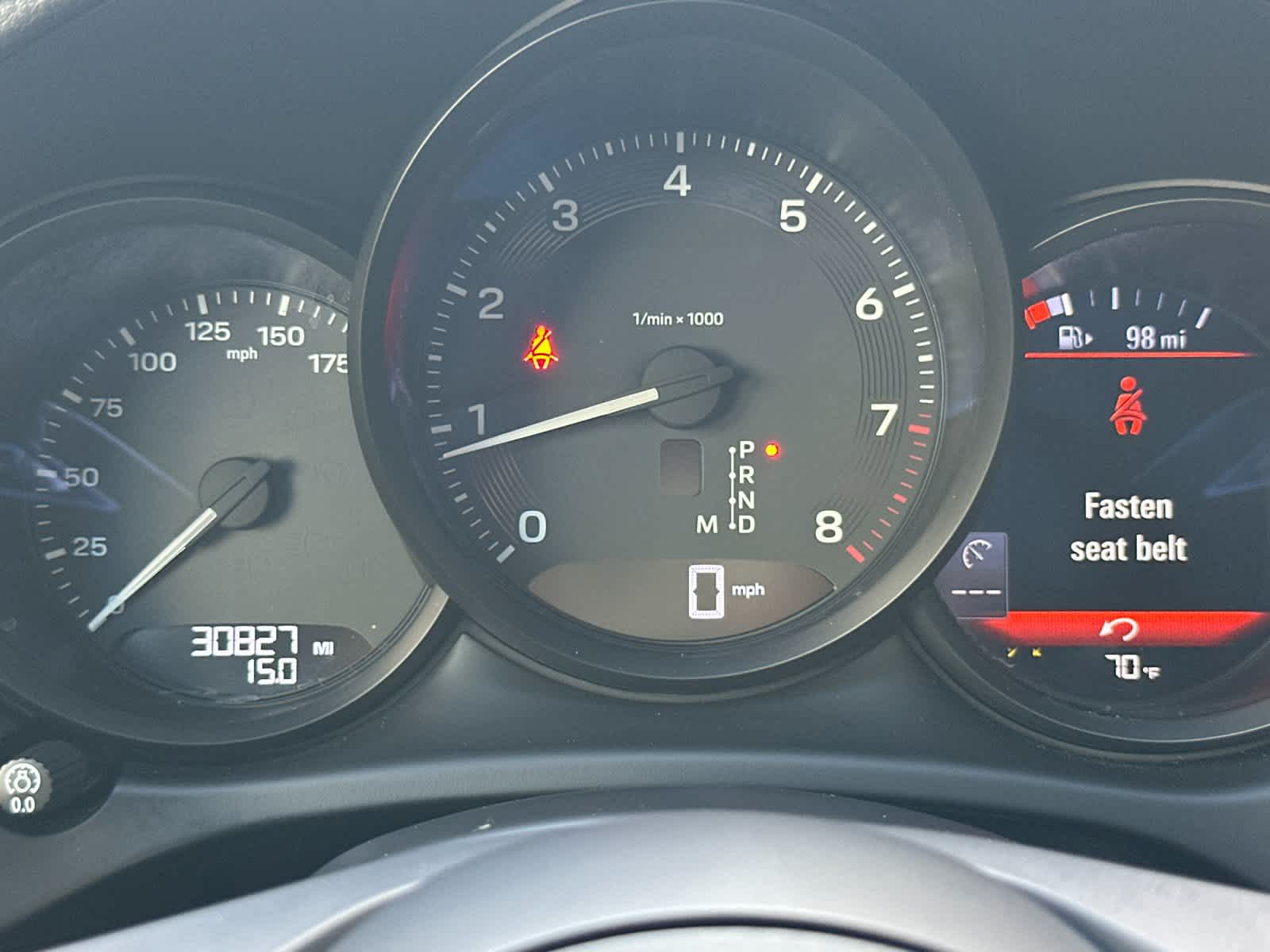 Thumbnail: 2022 Porsche Macan - 24