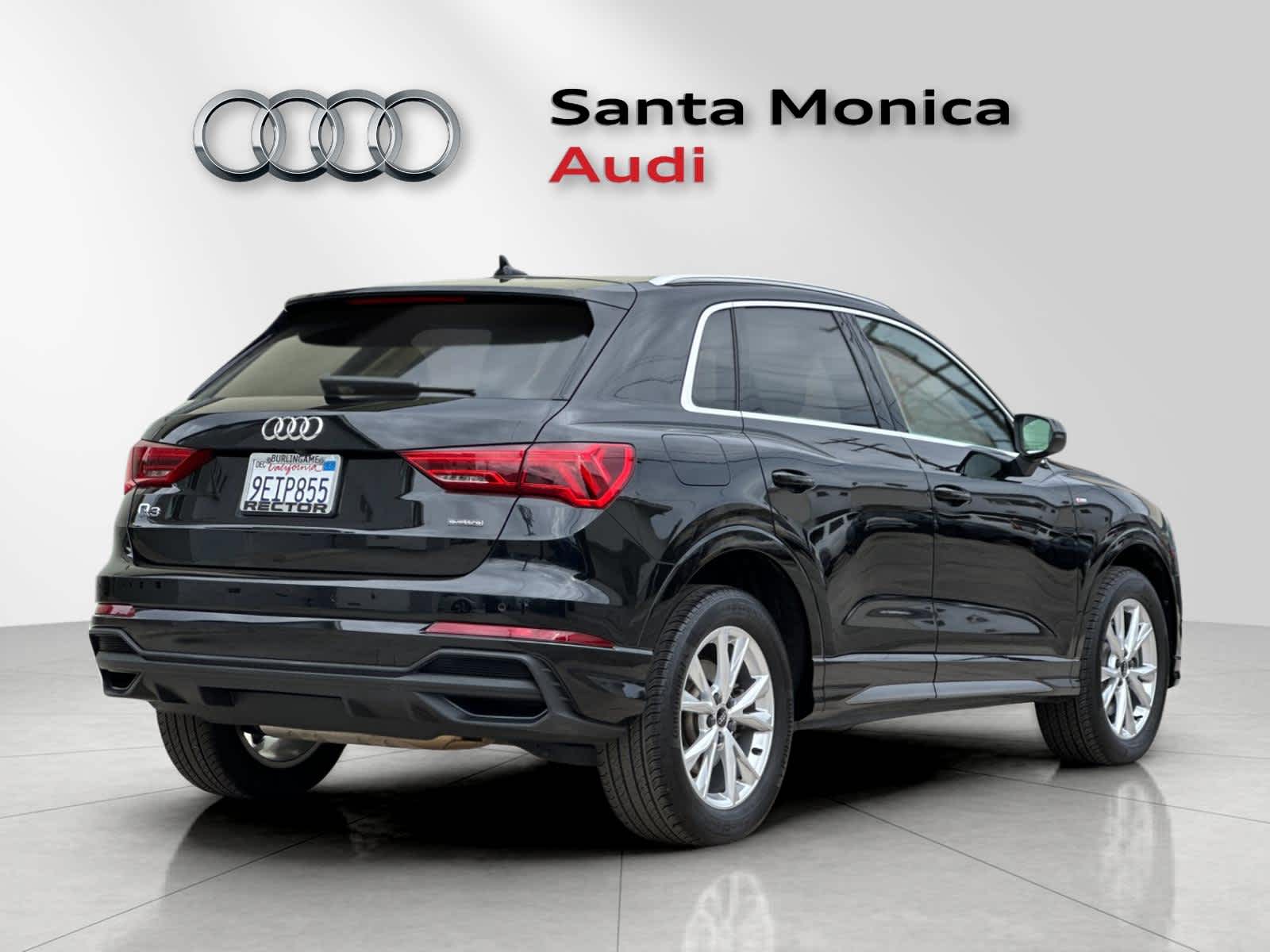 Thumbnail: 2023 Audi Q3 - 2