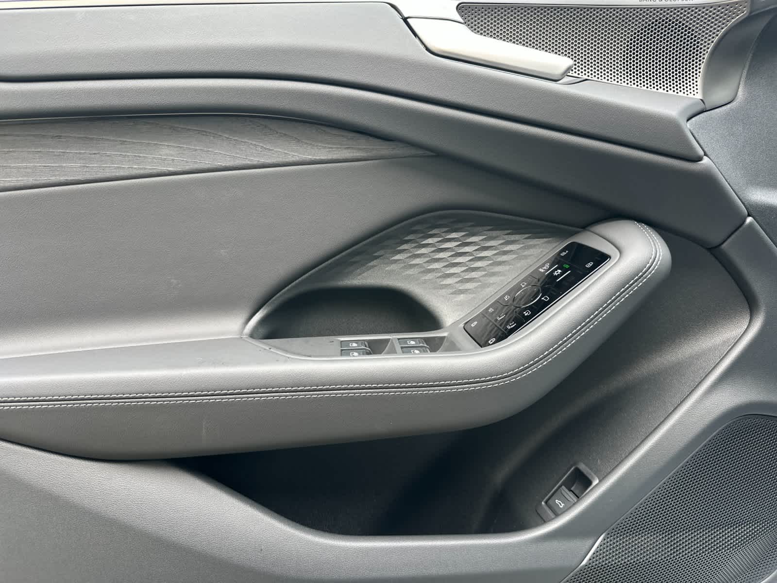 Thumbnail: 2026 Audi A6 - 12