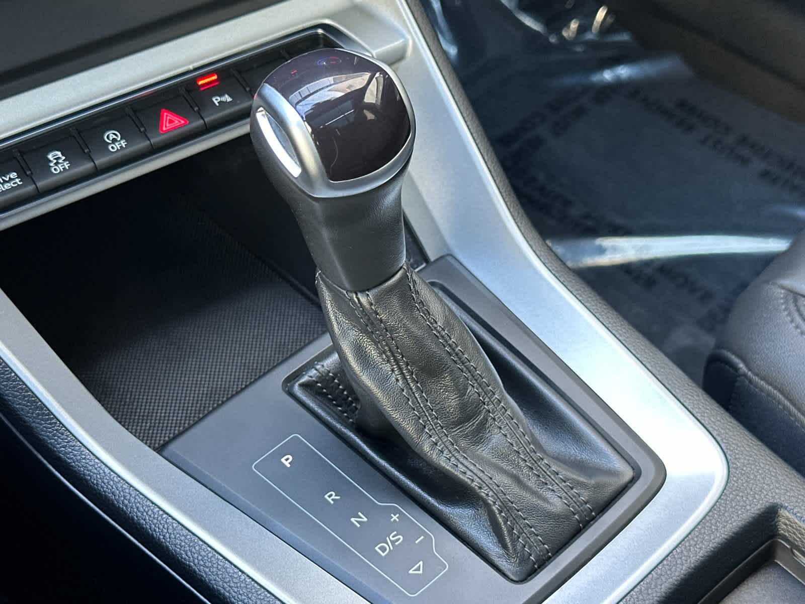 Thumbnail: 2023 Audi Q3 - 21