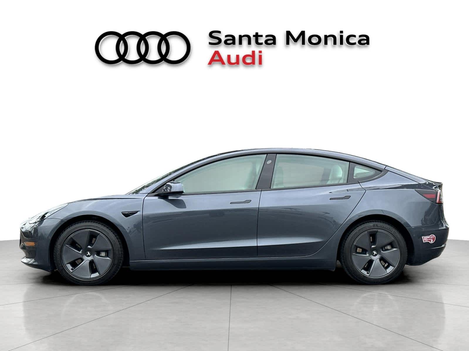 Thumbnail: 2022 Tesla Model 3 - 4