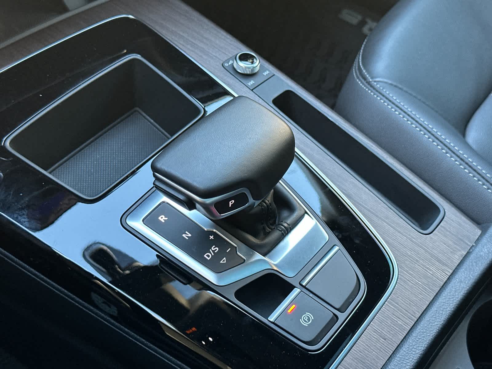 Thumbnail: 2023 Audi Q5 - 21