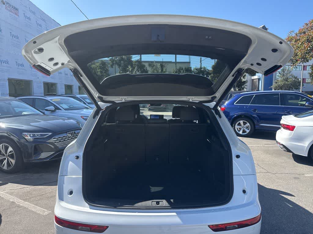 Thumbnail: 2024 Audi Q5 - 30