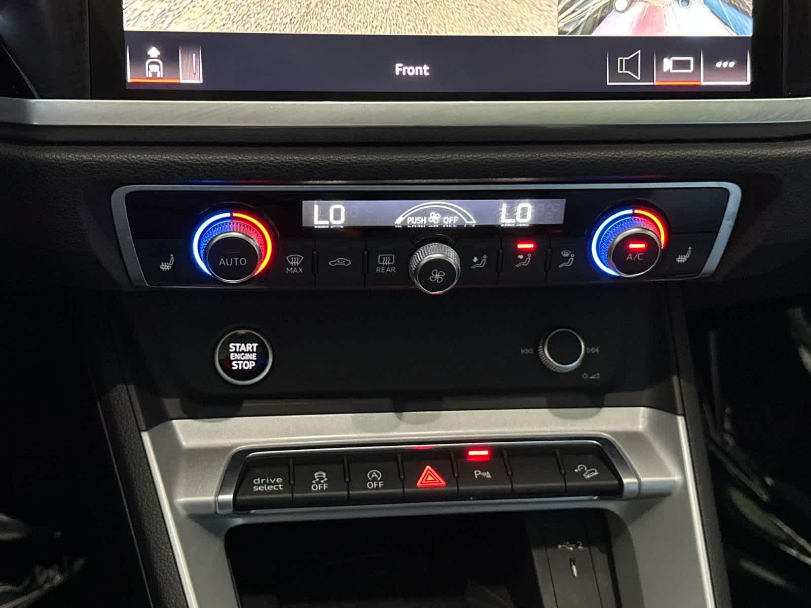 Thumbnail: 2023 Audi Q3 - 20