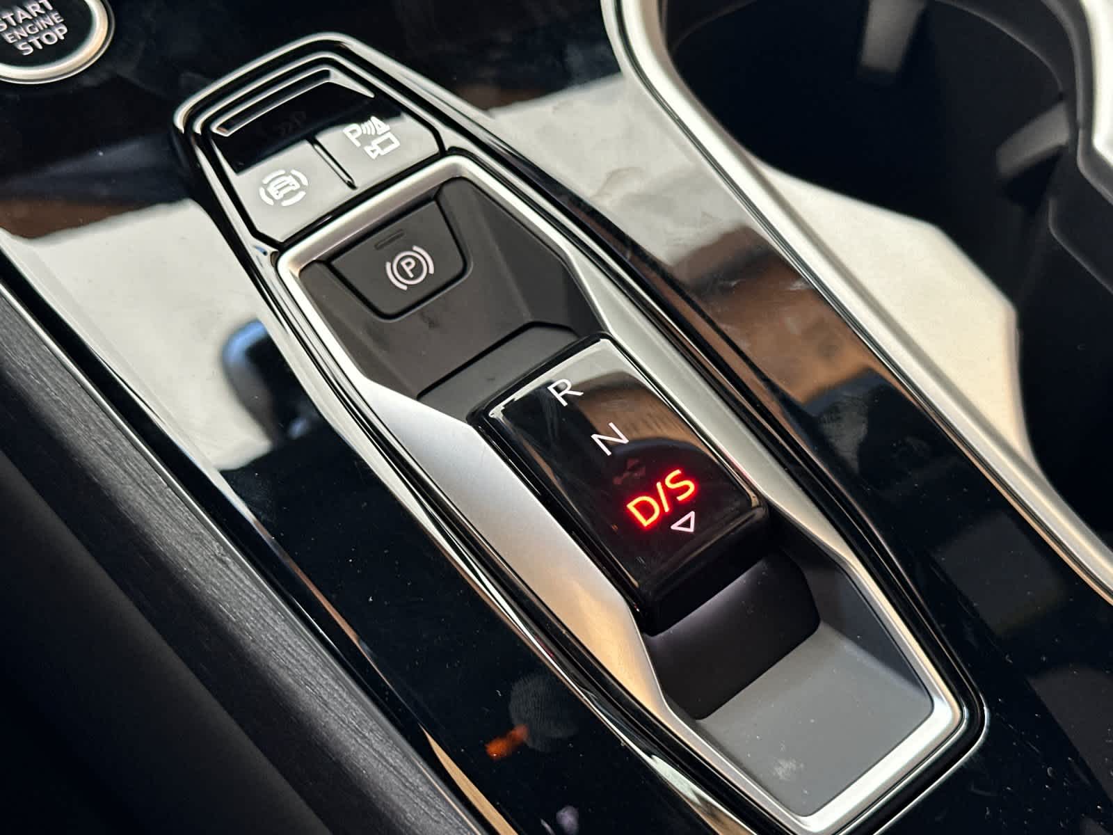 Thumbnail: 2026 Audi A6 - 21