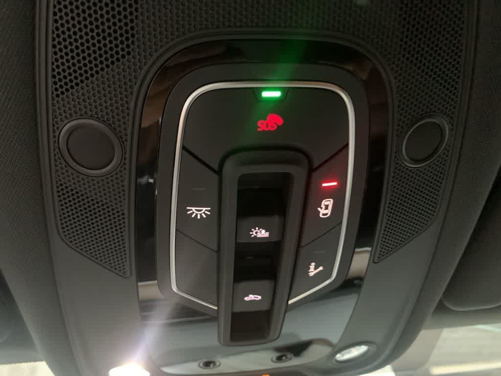 Thumbnail: 2024 Audi Q8 e-tron - 13