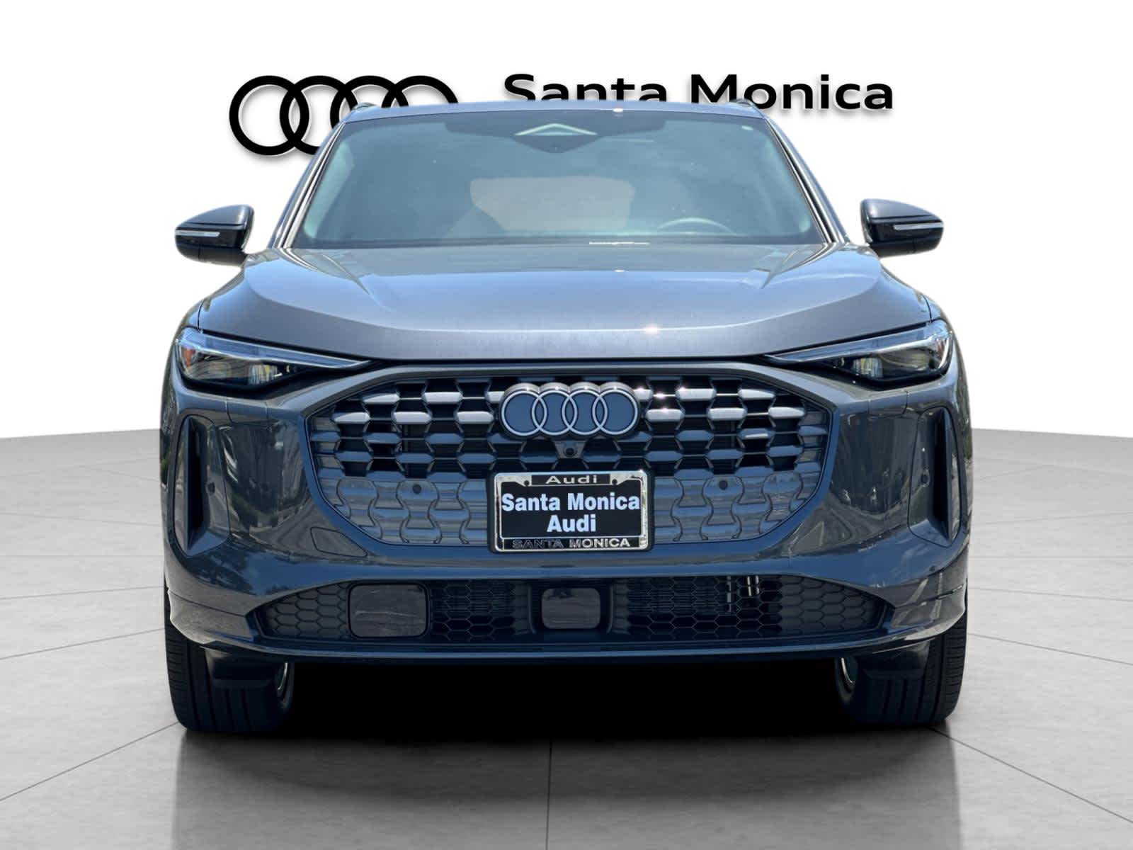 Thumbnail: 2025 Audi Q5 - 10