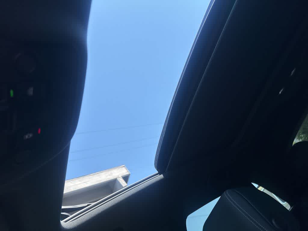 Thumbnail: 2022 Audi Q3 - 21