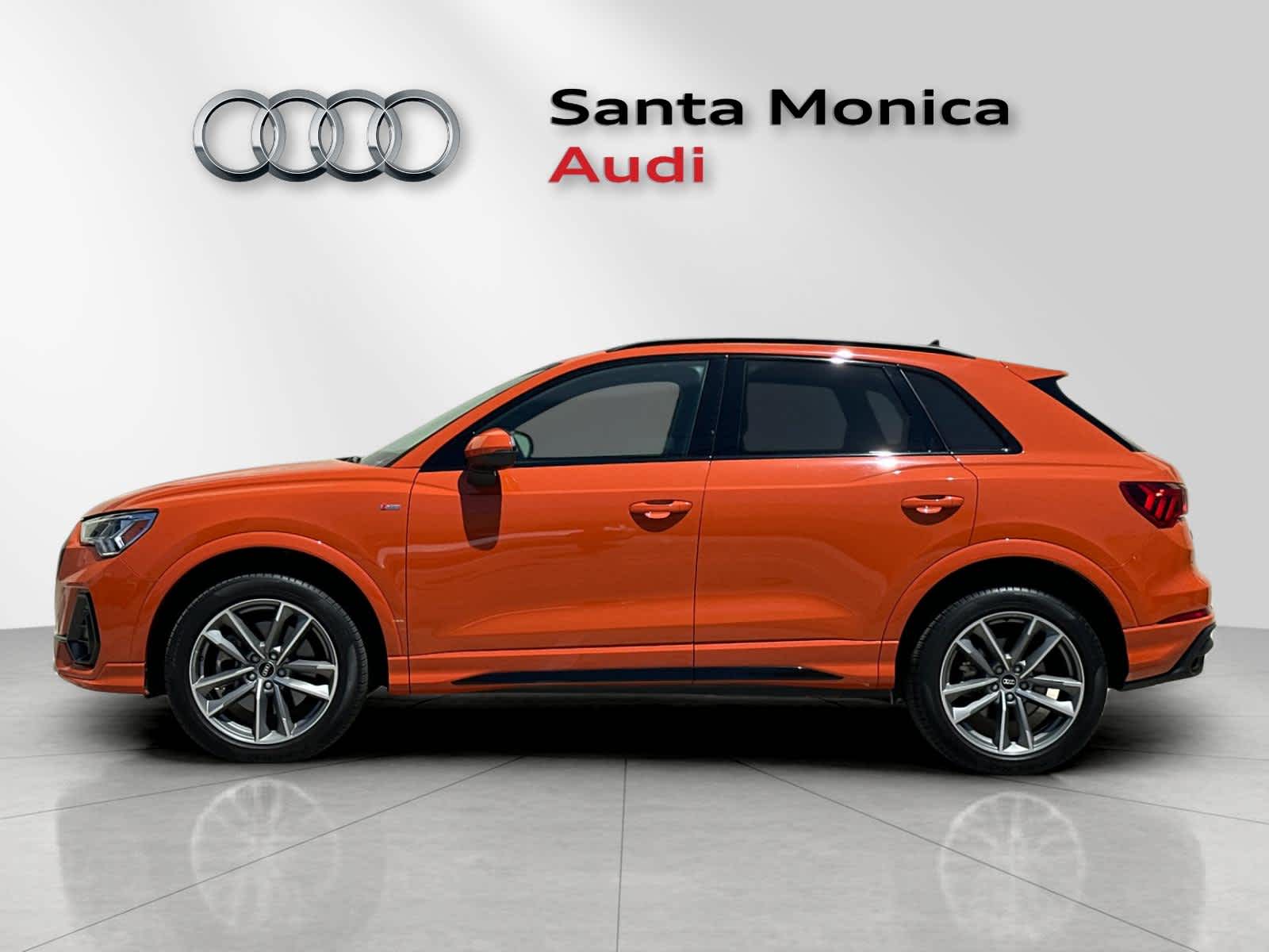Thumbnail: 2023 Audi Q3 - 5