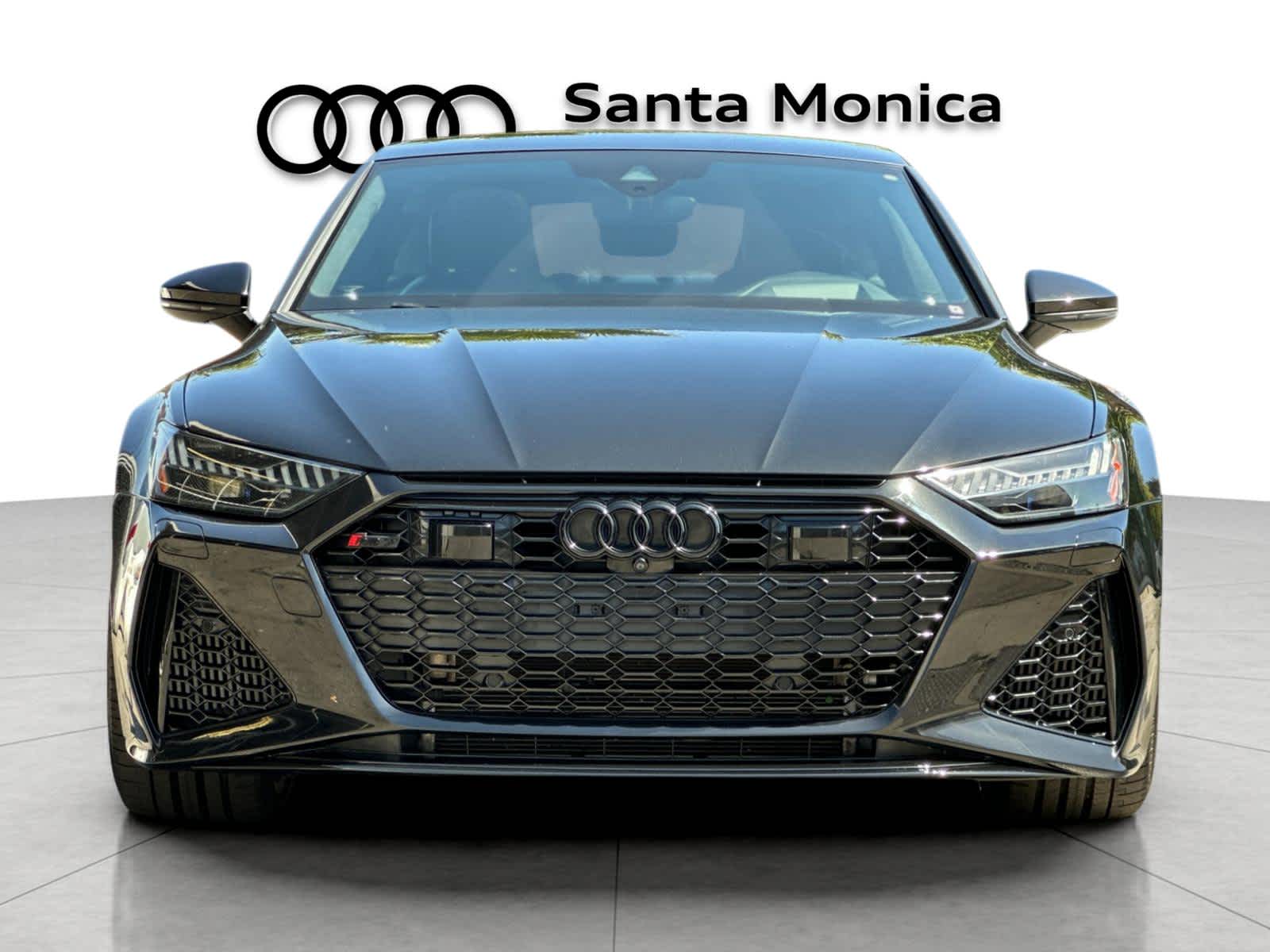 Thumbnail: 2022 Audi RS 7 - 10