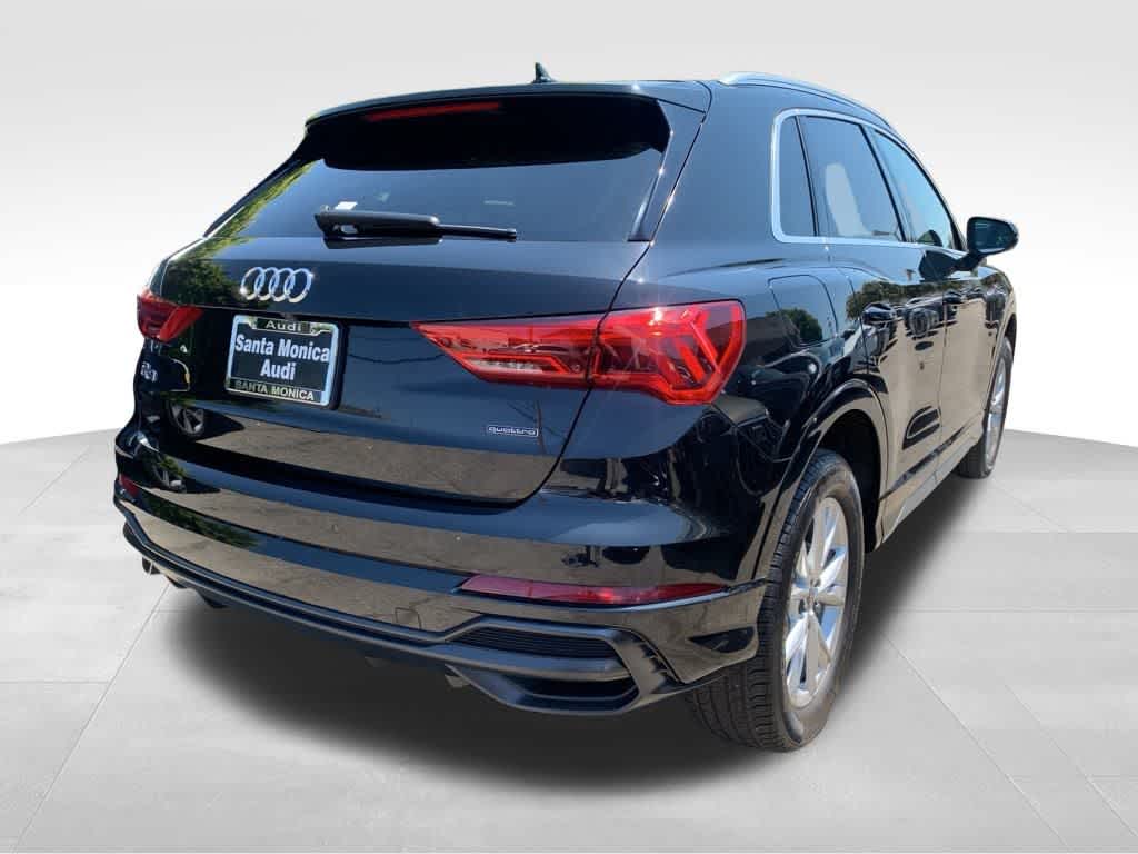 Thumbnail: 2022 Audi Q3 - 5