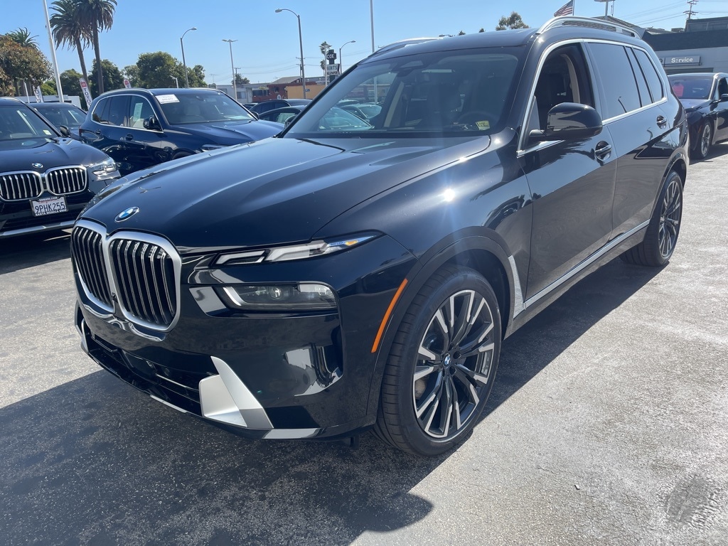 New 2026 BMW X7 xDrive40i SUV
