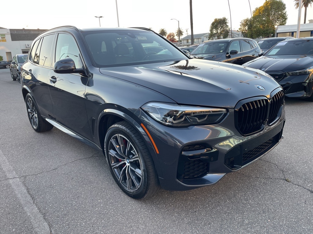 2022 BMW X5 40i's photo