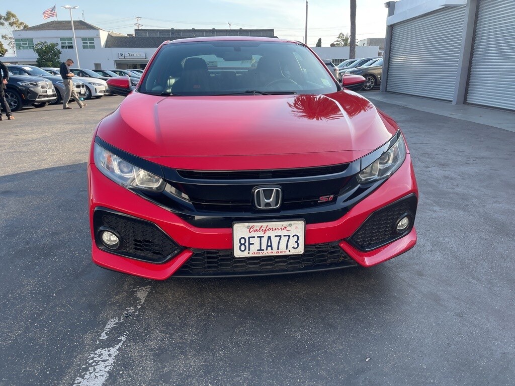 2017 Honda Civic Si photo 2