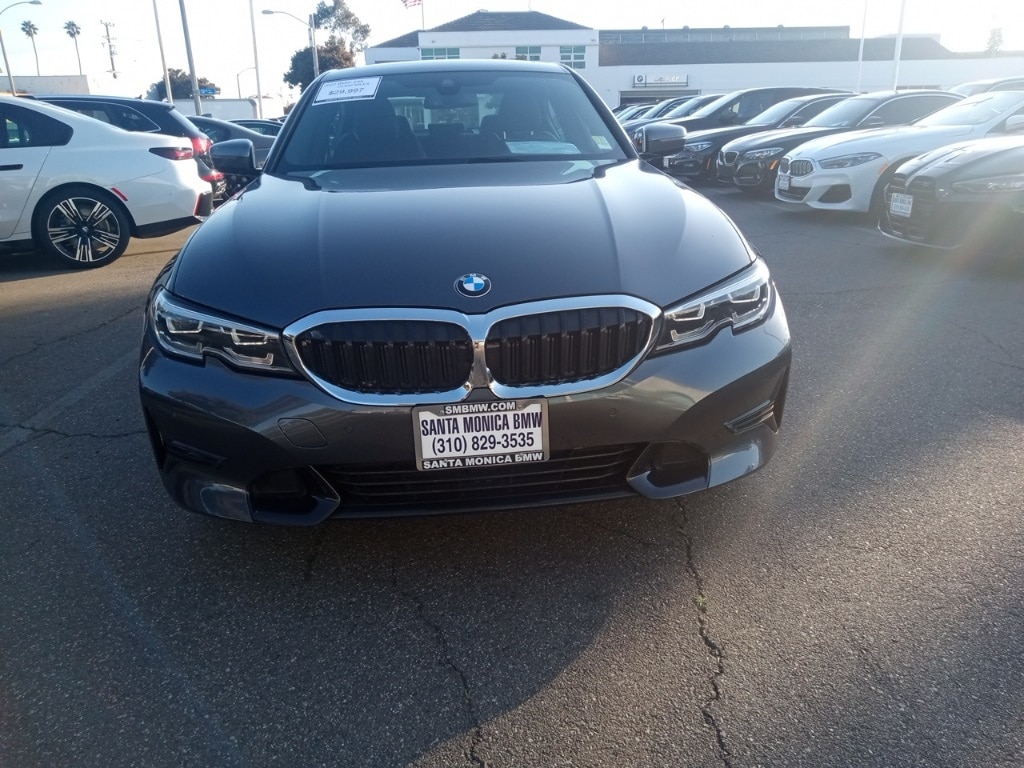 Used 2022 BMW 3 Series 330i with VIN 3MW5R1J0XN8C46290 for sale in Santa Monica, CA