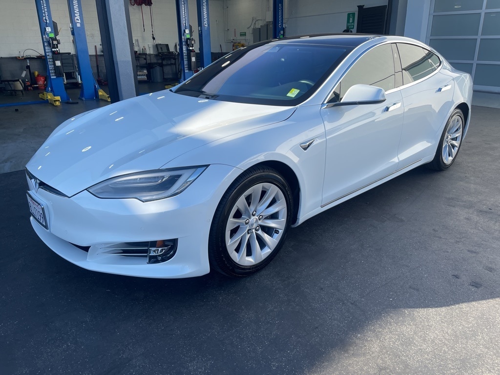 Used 2019 Tesla Model S 100D with VIN 5YJSA1E24KF331089 for sale in Santa Monica, CA