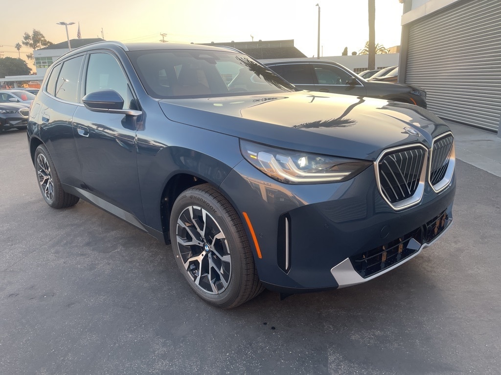 2026 BMW X3 30's photo