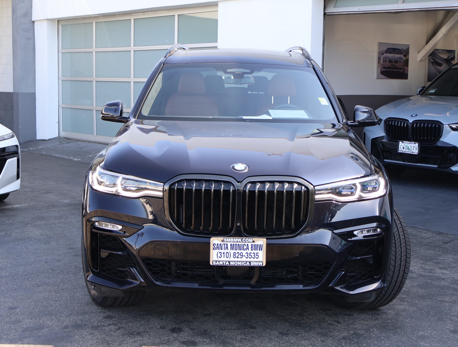 Used 2022 BMW X7 M50i with VIN 5UXCX6C01N9K68743 for sale in Santa Monica, CA