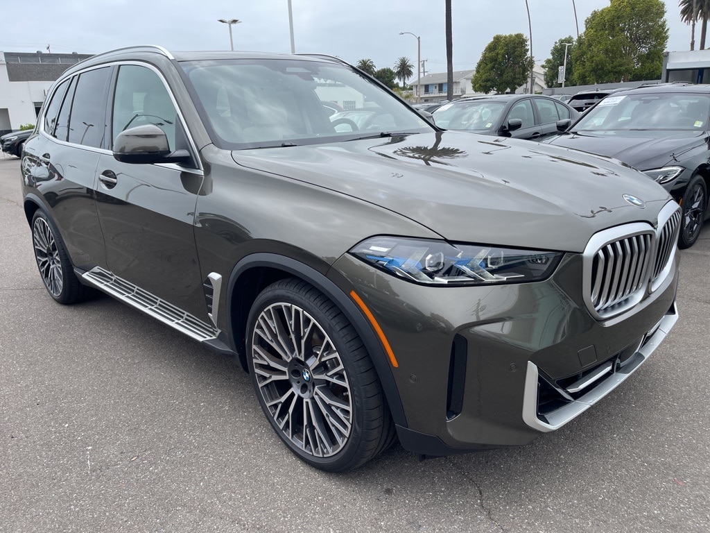 2025 BMW X5 SUV 