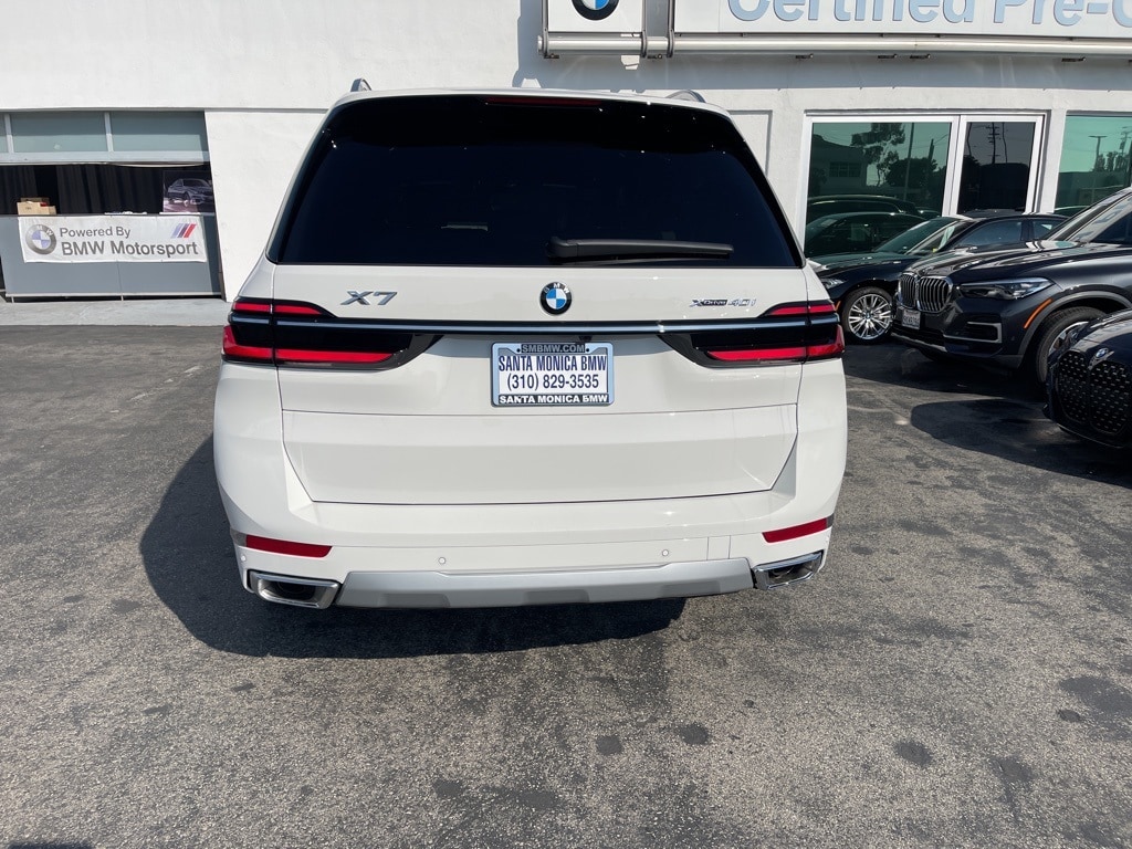 New 2026 BMW X7 xDrive40i SUV