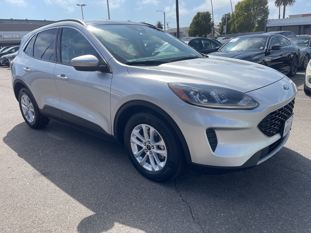 Used 2020 Ford Escape SE SUV