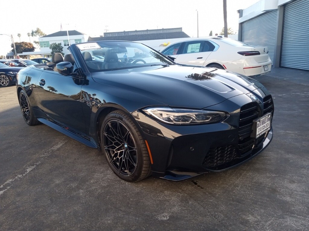 2024 BMW M4 Convertible 
