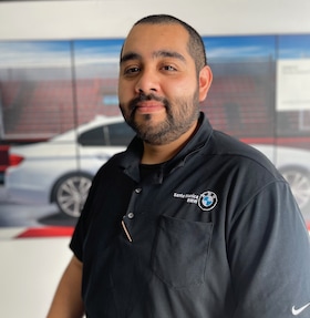 Staff member Jorge Juarez from ID_73aa6cd5773c