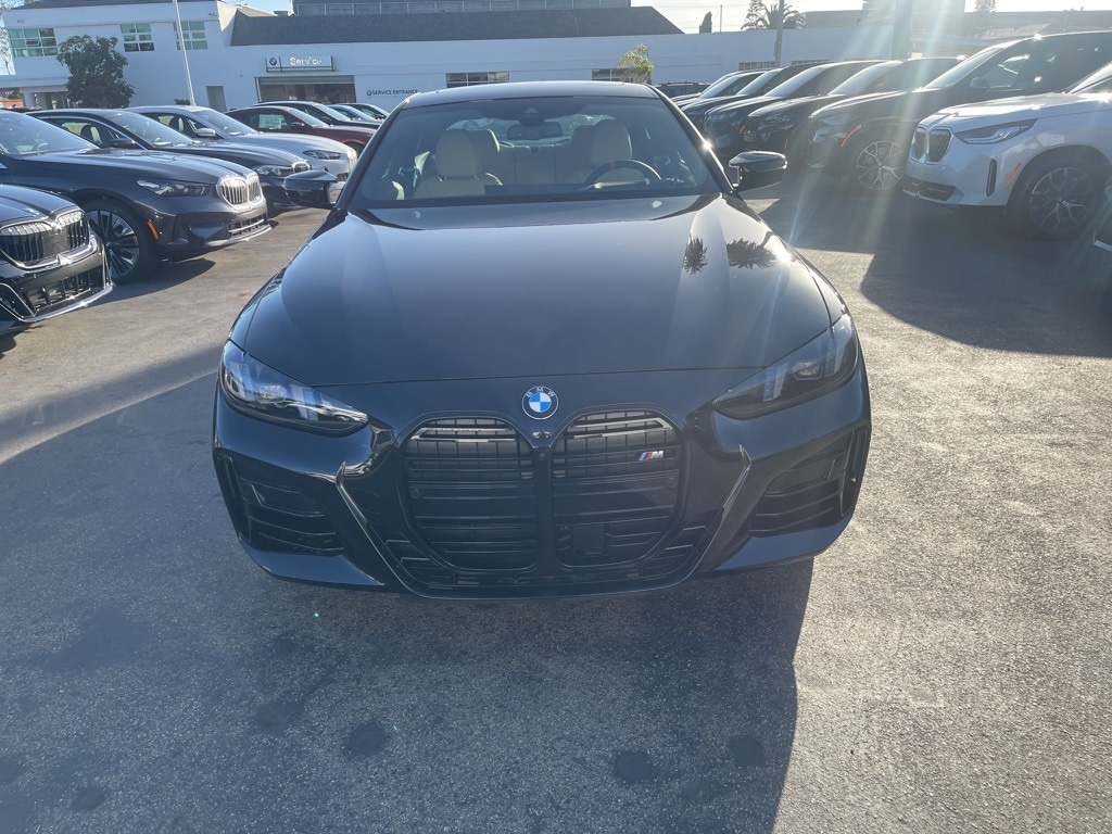 New 2026 BMW M440i Coupe