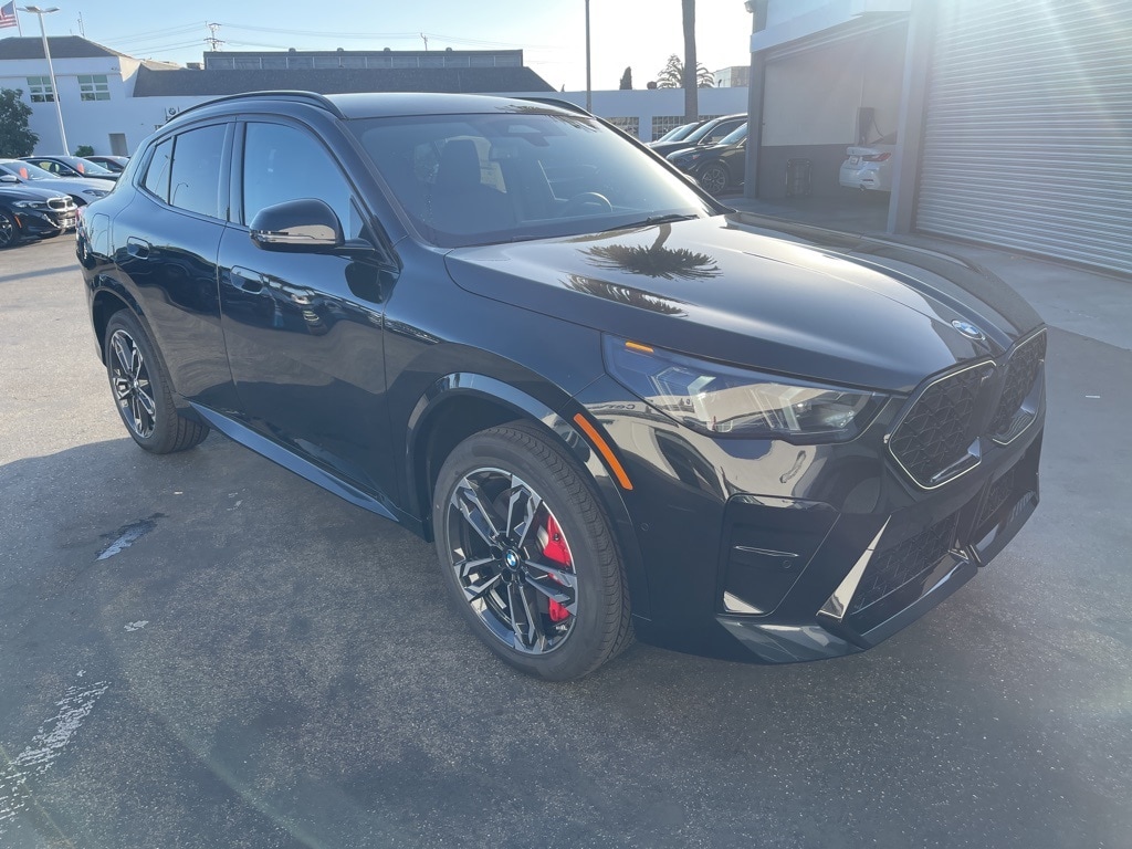 2026 BMW X2 28i's photo