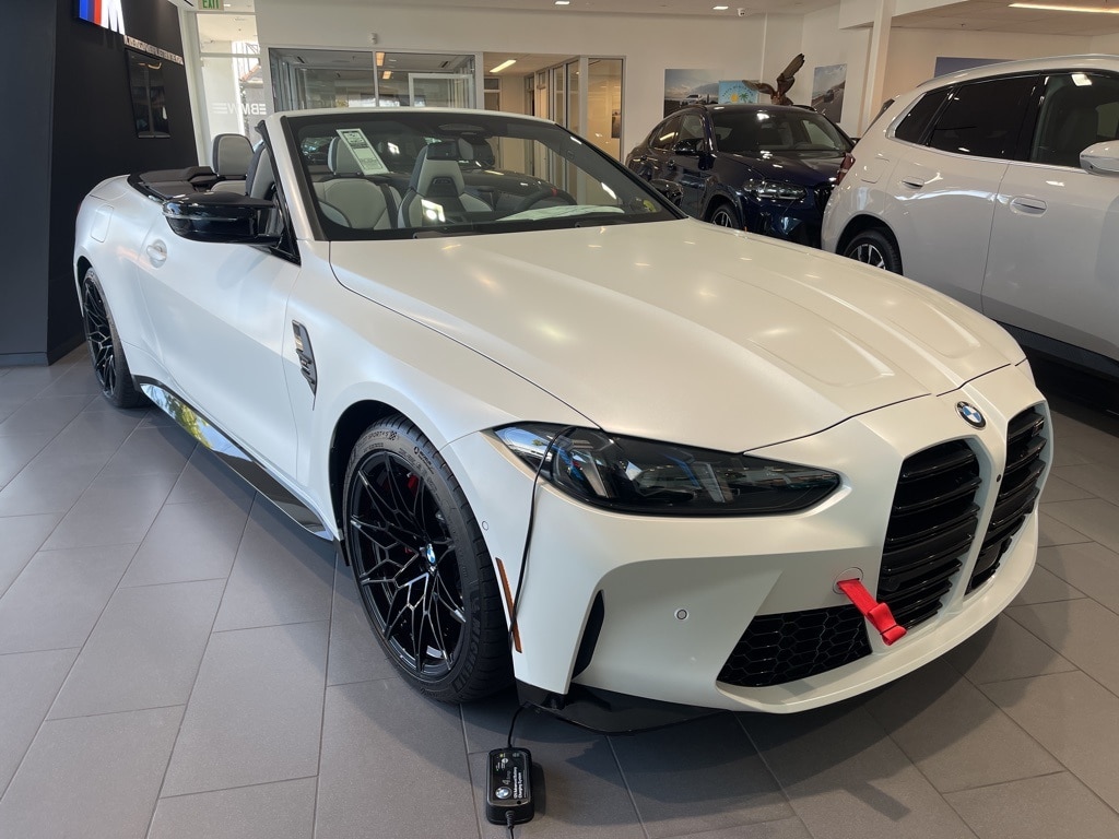 2025 BMW M4 Convertible 