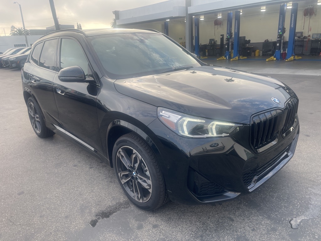 2025 BMW X1 SUV 