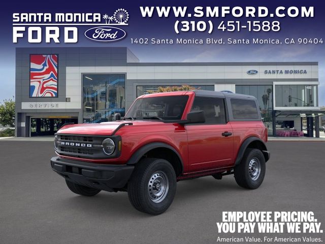2026 Ford Bronco Base 4x4's photo