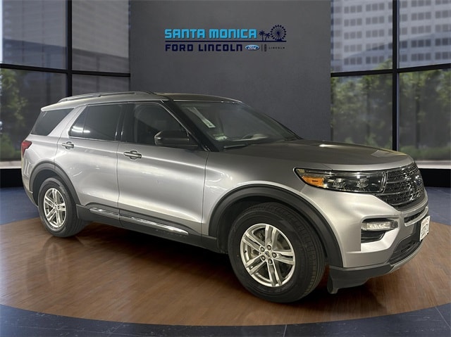 Used 2022 Ford Explorer XLT with VIN 1FMSK7DH1NGA65509 for sale in Santa Monica, CA