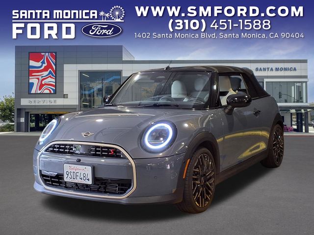 2025 MINI Convertible Cooper S's photo